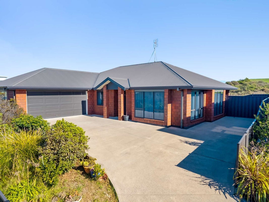 21 Omega Place, Coastlands, Whakatane, Bay Of Plenty - Carousel 1