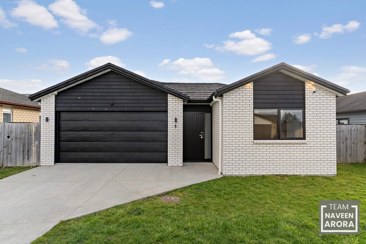 6 Castlepoint Avenue, Takanini, Papakura, Auckland - Carousel 1