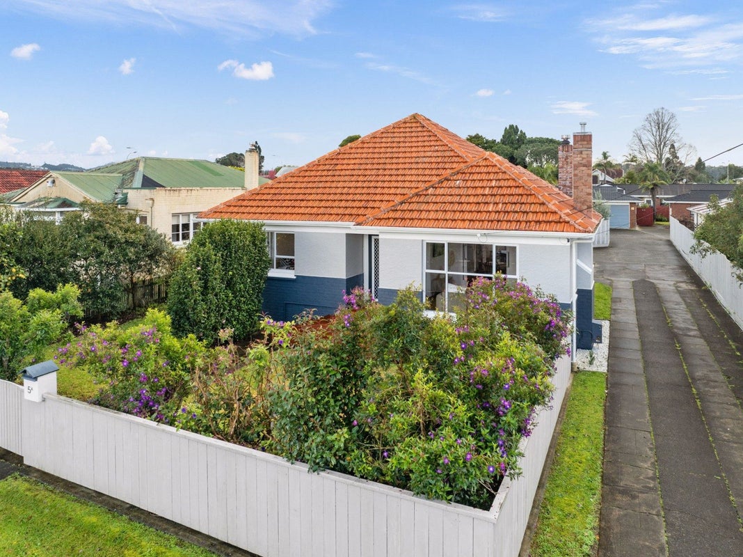 5A Mair Street, Regent, Whangarei - Carousel 1