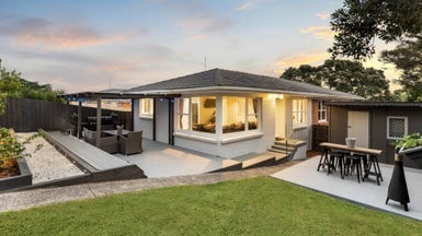 1/7 Brunton Place, Glenfield, Auckland - Carousel 1