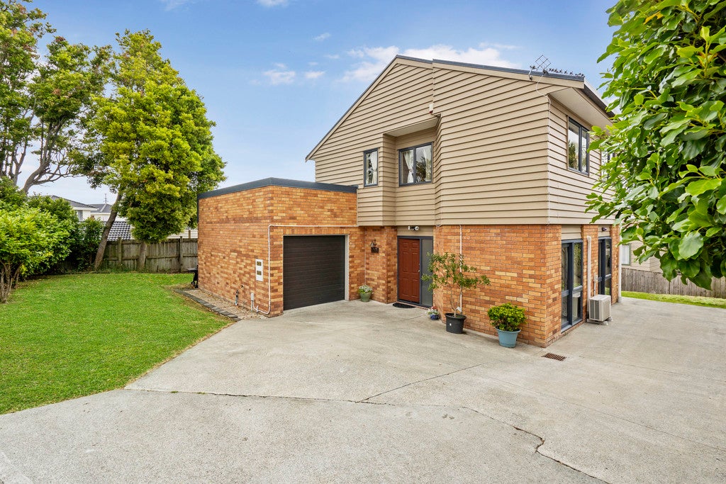 4B Kelkirk Street, Kelston, Auckland - Carousel 2
