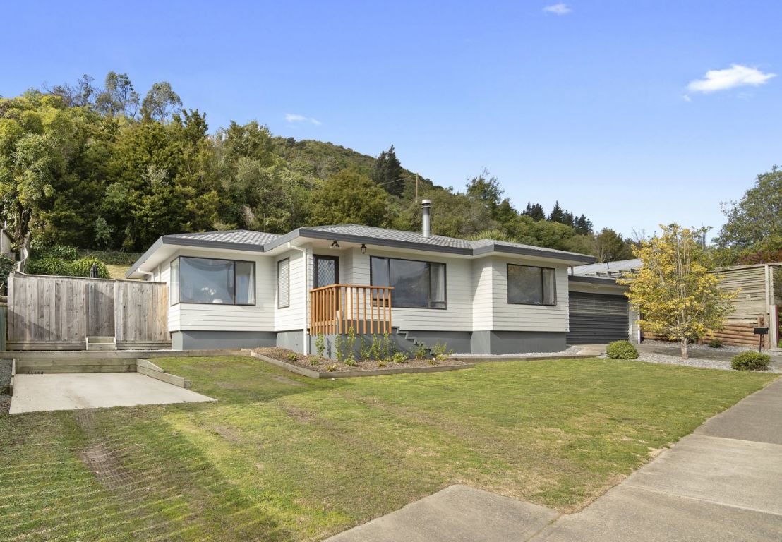 15 Clifford Avenue, Bishopdale, Nelson - Carousel 1