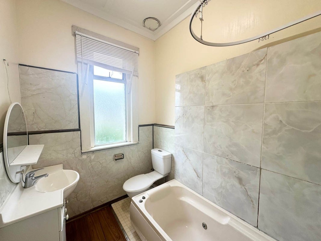 87 St Lukes Road, Sandringham, Auckland - Carousel 14