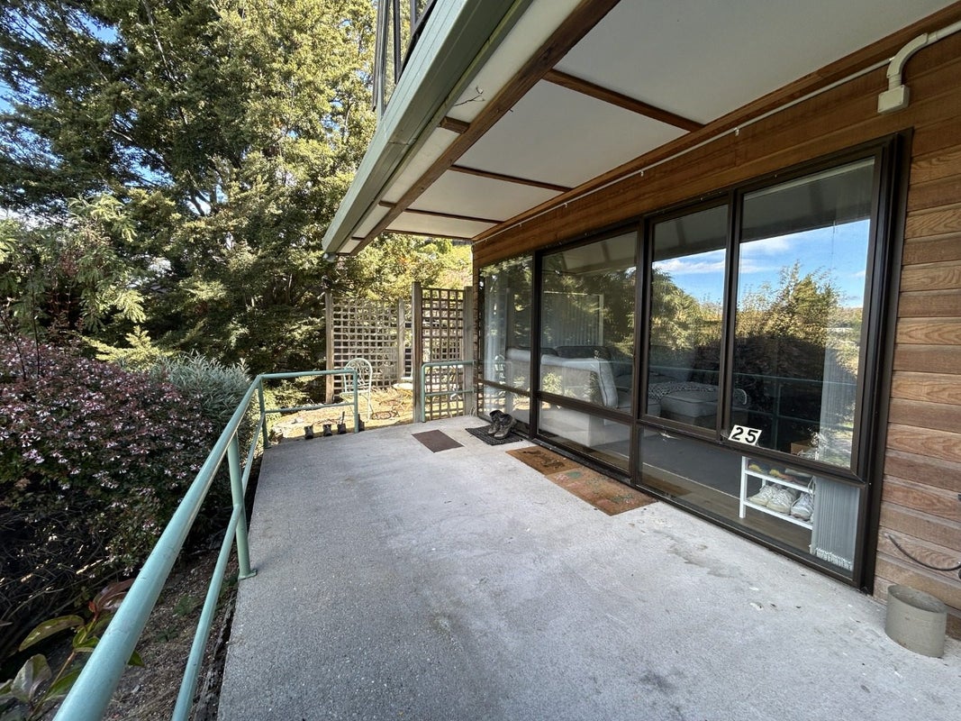 25/43 GOLDRIDGE WAY, FRANKTON RD, QUEENSTOWN - Carousel 1