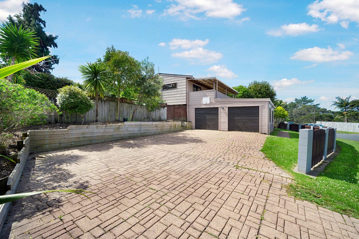 61 Anich Road, Massey, Auckland - Carousel 2