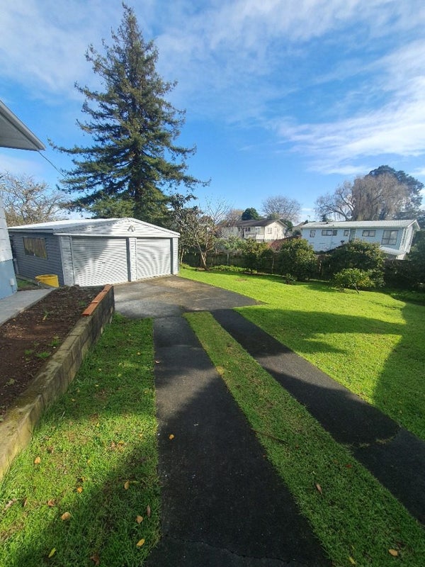 4 Citril Place, Red Hill, Papakura - Carousel 15
