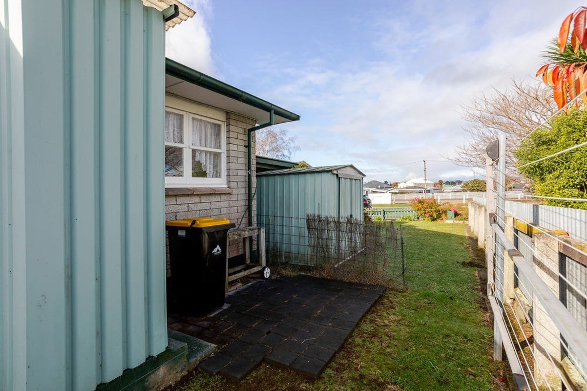 9/25 Queen Street, Dannevirke, Dannevirke - Carousel 20