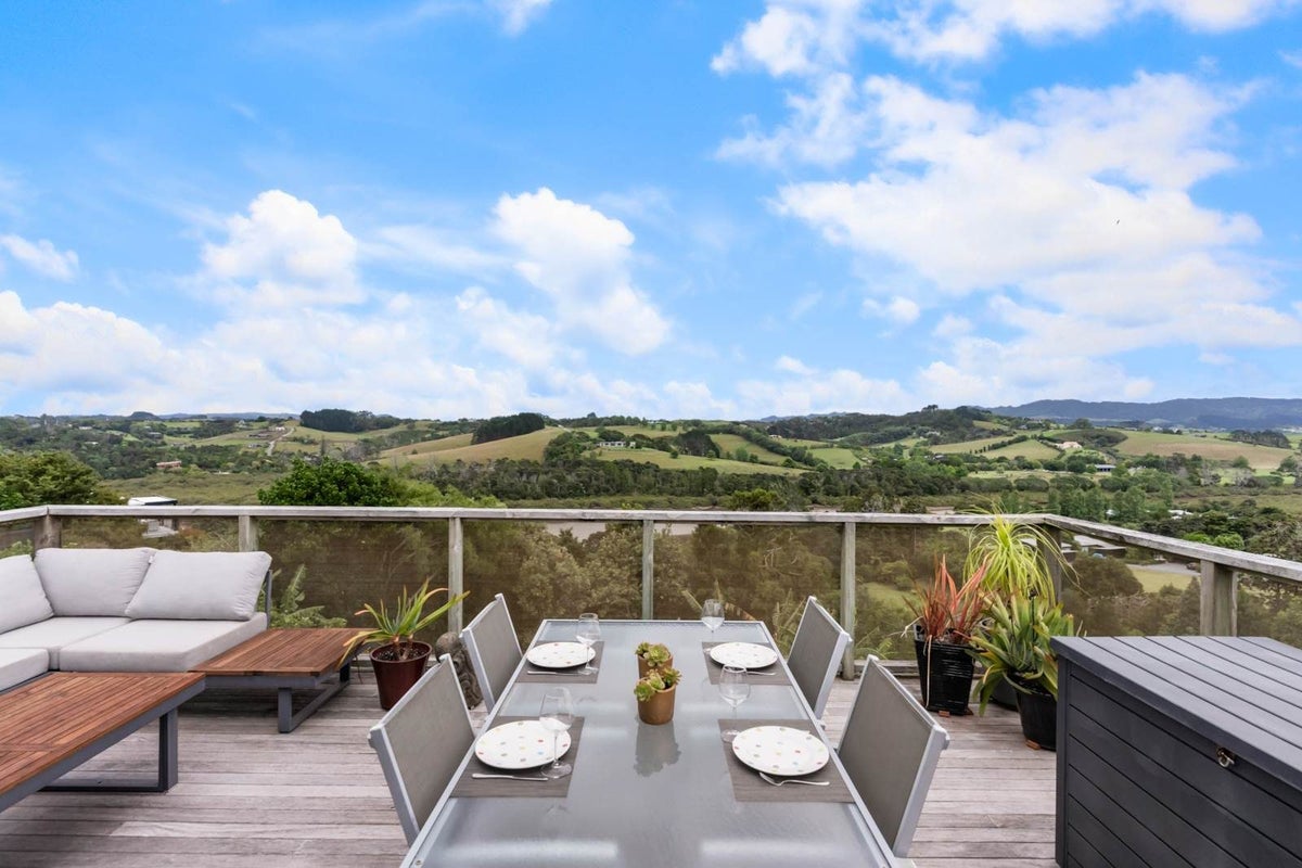 38 Green Road, Warkworth - Carousel 2