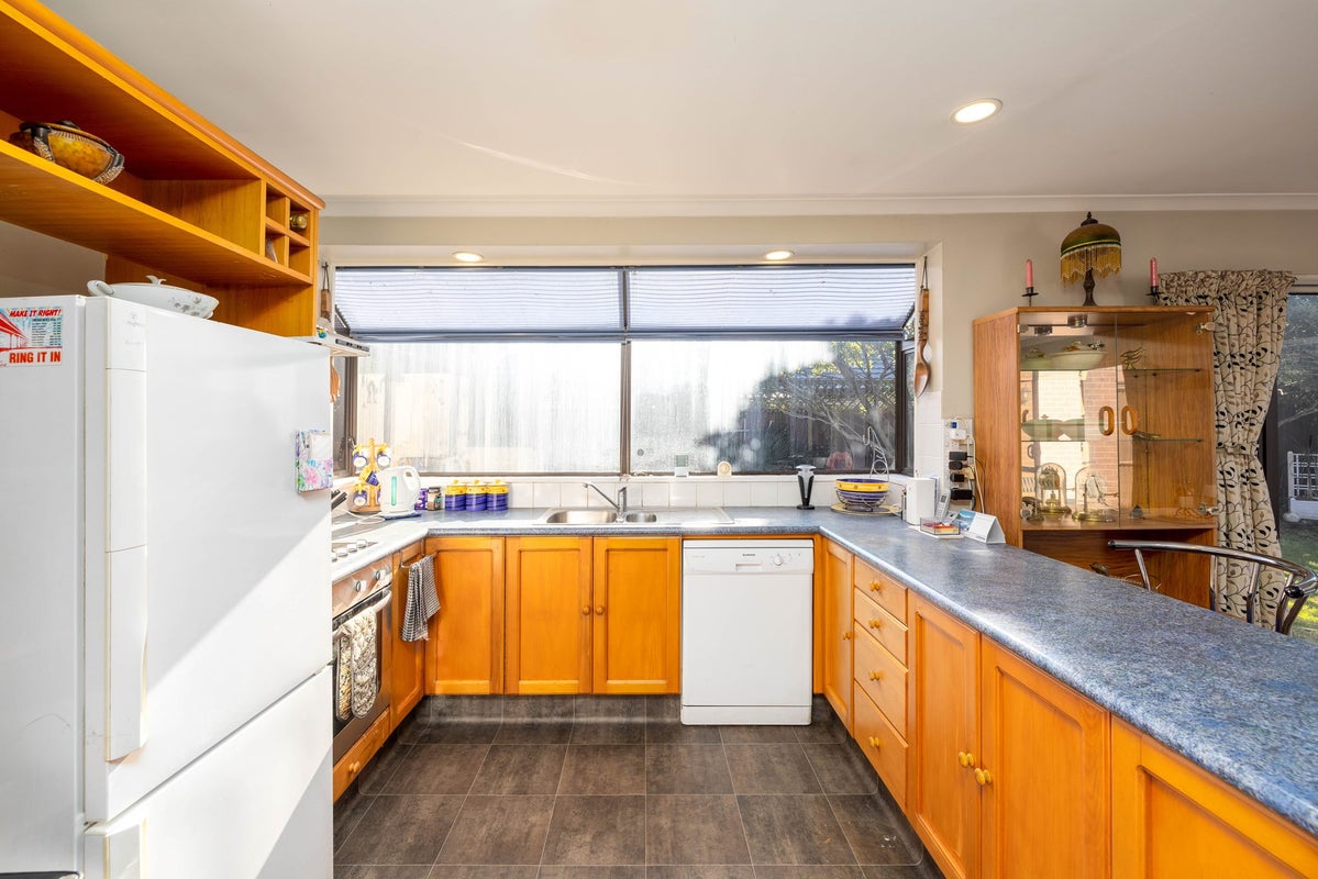 8 Sea Eagles Place, North New Brighton, Christchurch - Carousel 2
