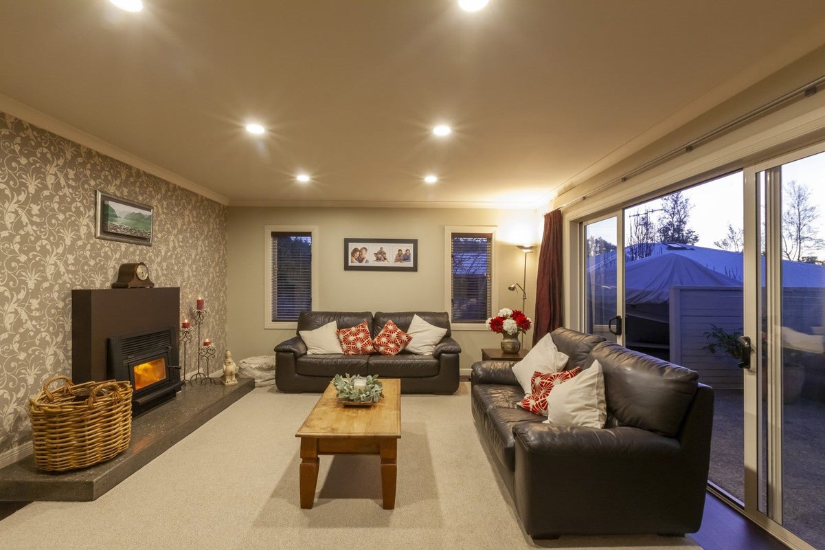 60 Wood Leigh, Paraparaumu Beach, Paraparaumu - Carousel 2