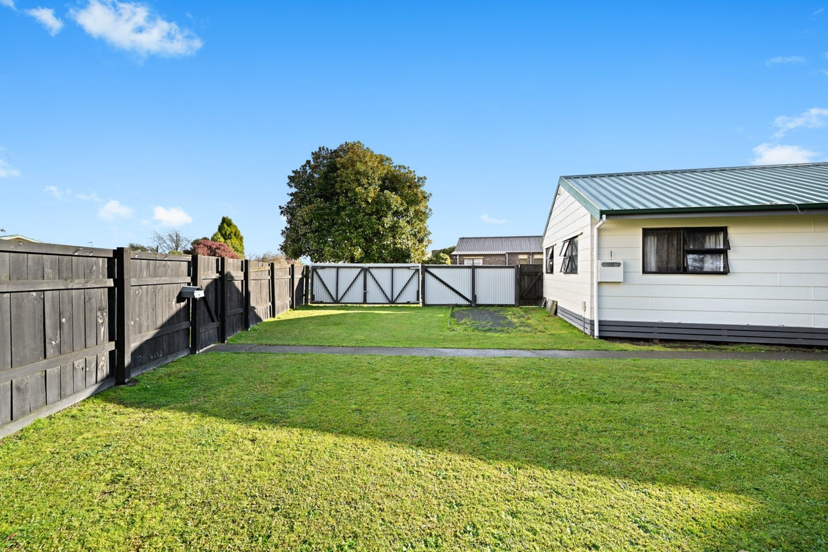 7 Radiata Street, Fairview Downs, Hamilton - Carousel 2
