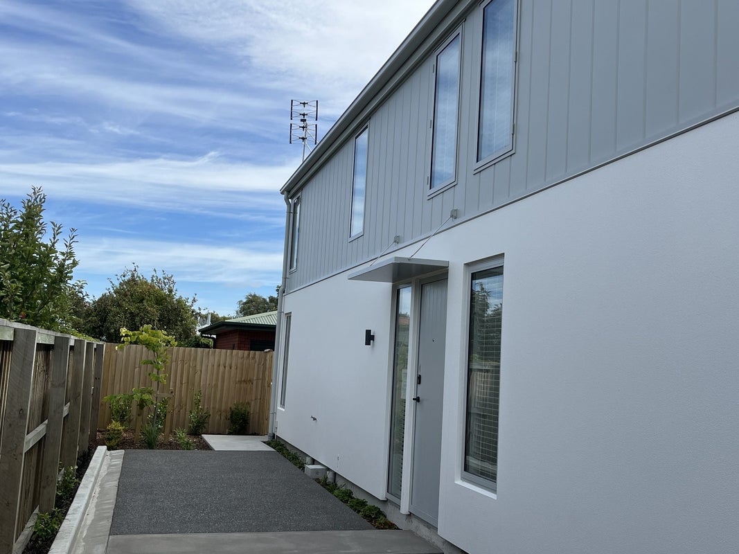4/11 Leitch Street, Somerfield, Christchurch - Carousel 1
