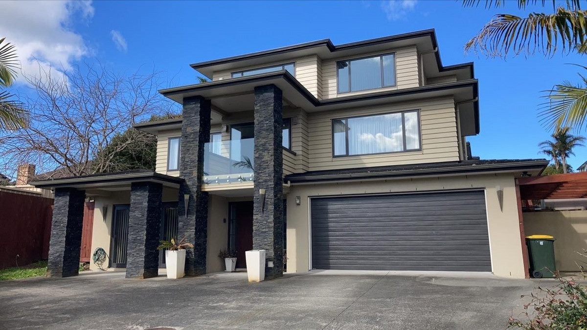 5 Dawood Place, The Gardens, Auckland - Carousel 1