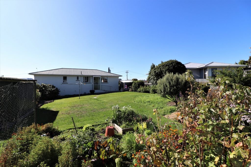 27 Arrow Crescent, Holmes Hill, Oamaru - Carousel 15