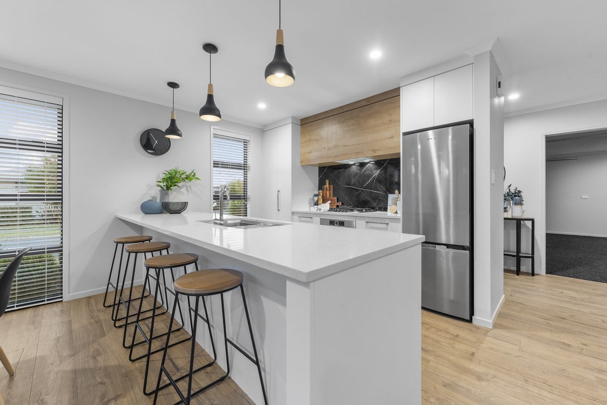 4 Muddle Lane, Pyes Pa, Tauranga - Carousel 2