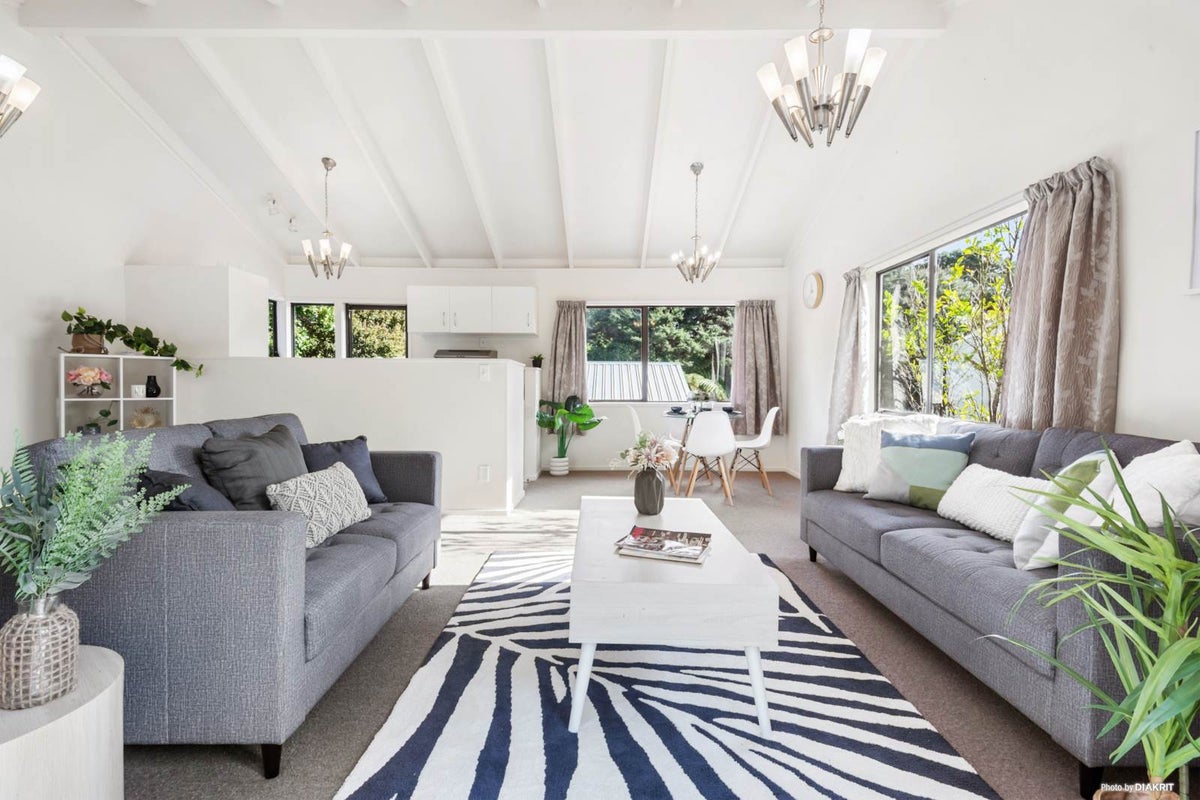 1/107A Woodglen Road, Glen Eden, Auckland - Carousel 2