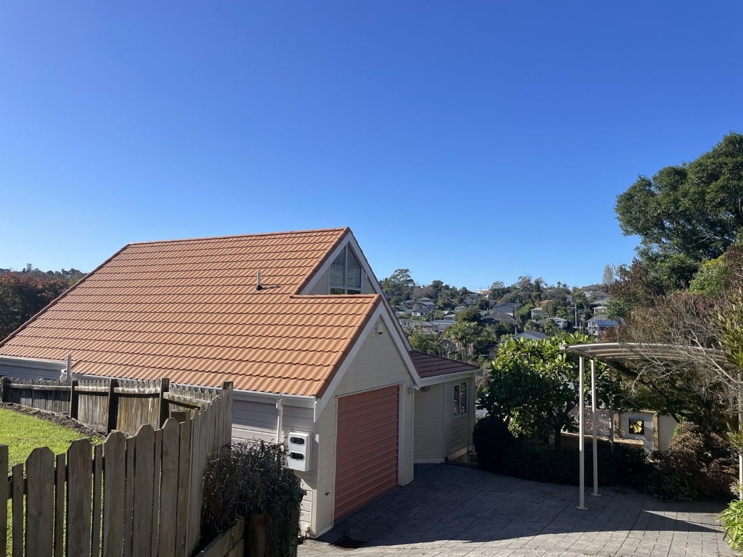 2/28 Knightsbridge Drive, Forrest Hill, Auckland - Carousel 33
