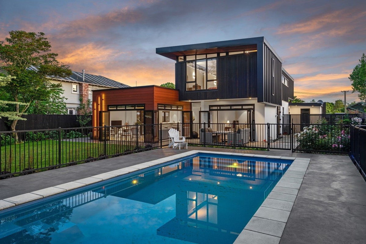 36 Weka Street, Fendalton, Christchurch - Carousel 1