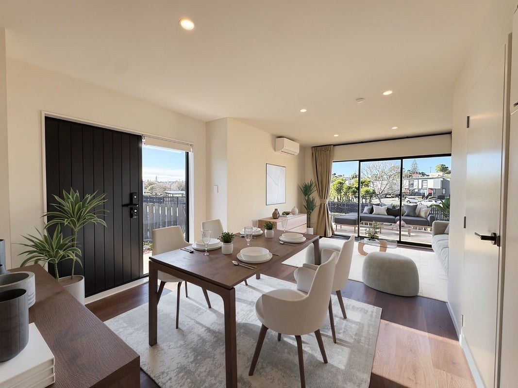 19A Gerbic Place, Mount Roskill, Auckland - Carousel 2