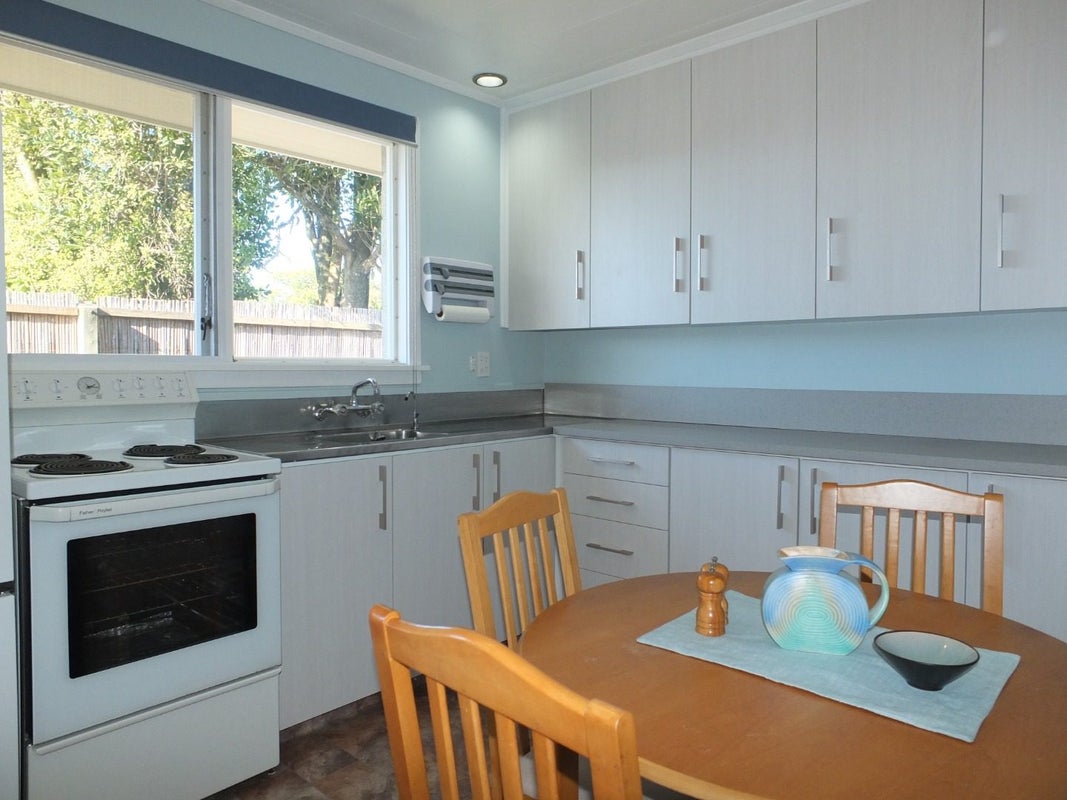 4/46 Arthur Street, Seaview, Timaru - Carousel 2