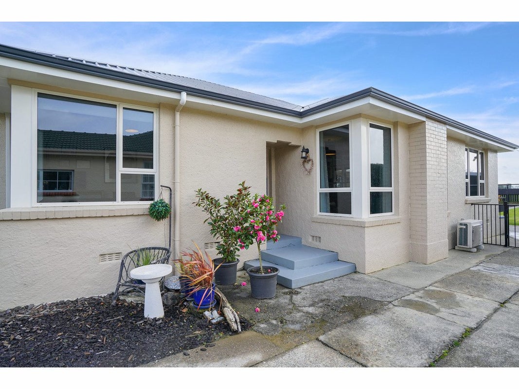 570 Tay Street, Hawthorndale, Invercargill - Carousel 2