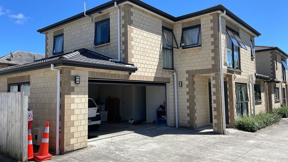 41B Wakefield Road, Favona, Auckland - Carousel 1