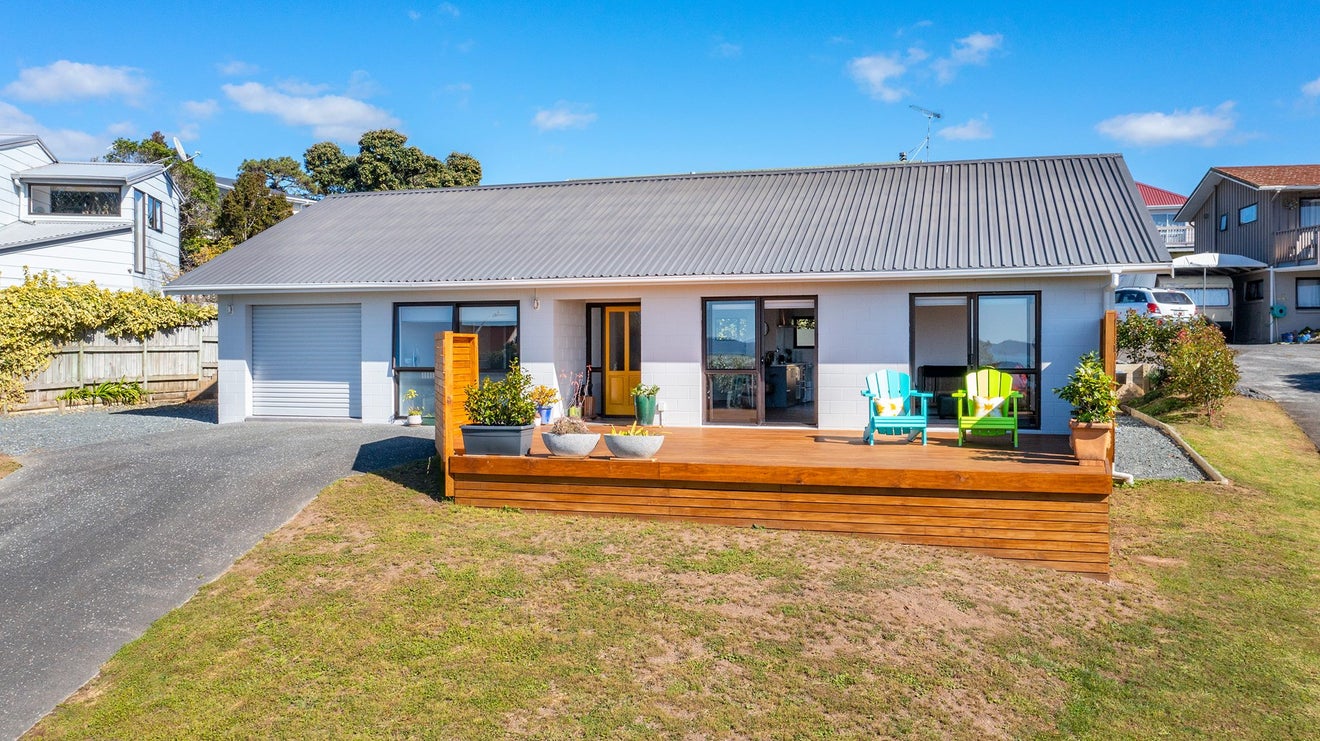 27 Matangi Terrace, Snells Beach, Snells Beach - Carousel 2