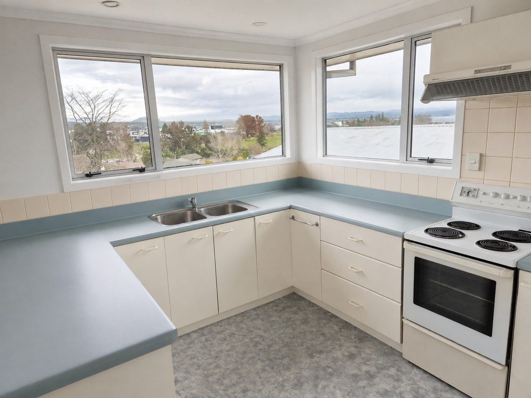 34 Woodward Street, Nukuhau, Taupo - Carousel 2