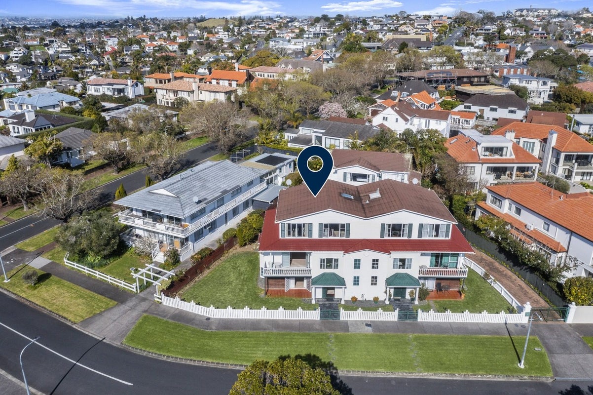 27B Benbow Street, Saint Heliers, Auckland - Carousel 2