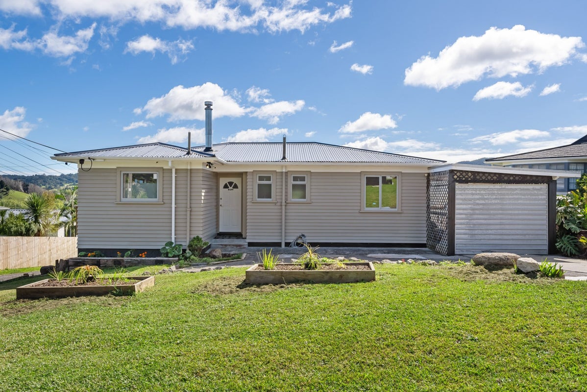 29 Clotworthy Crescent, Onerahi, Whangarei - Carousel 1