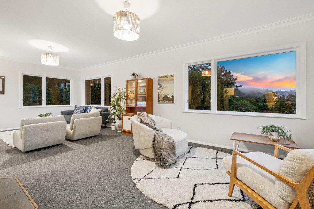 44 Homewood Avenue, Karori, Wellington - Carousel 2