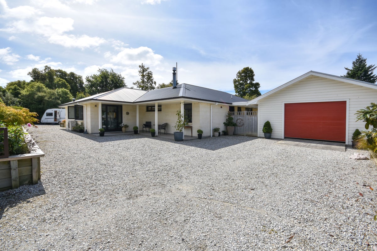 47 Geelong Street, Waikouaiti, Waikouaiti - Carousel 2