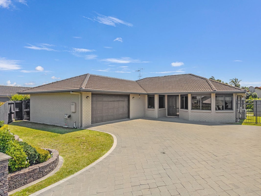 26 Ohope Place, Papamoa Beach, Papamoa - Carousel 1