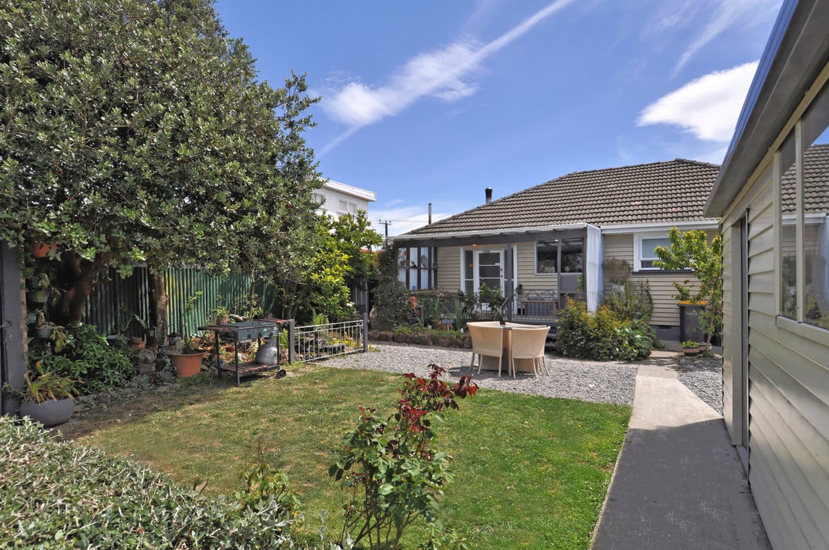 108 Gilberthorpes Road, Hei Hei, Christchurch - Carousel 1