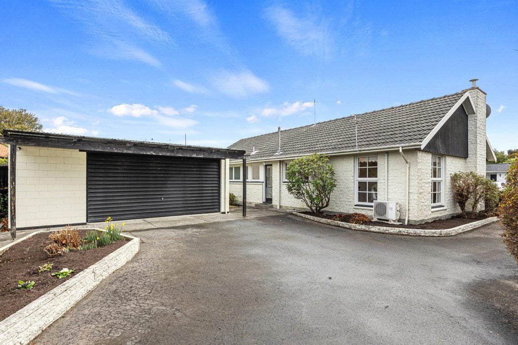 7 Lombard Place, Avonhead, Christchurch - Carousel 2
