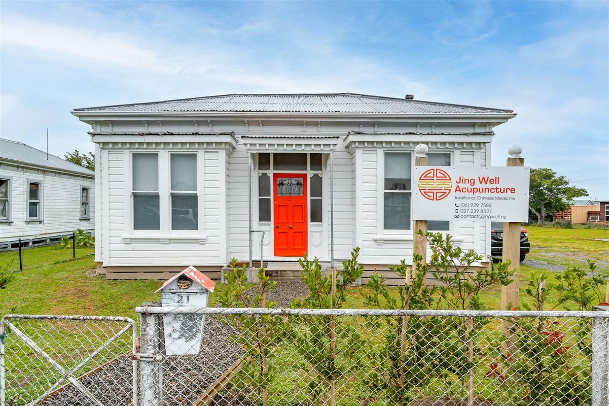 21 High Street, Kuripuni, Masterton - Carousel 1