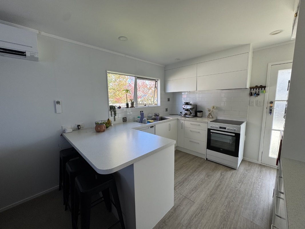 2/3 Panorama Drive, Parahaki, Whangarei - Carousel 2