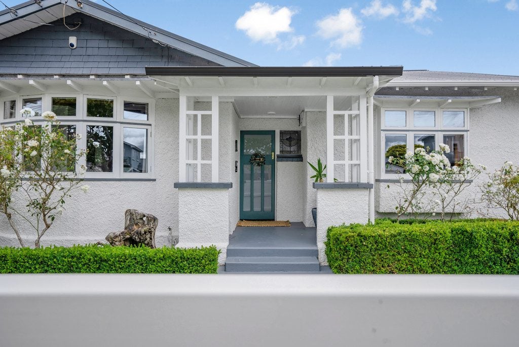 15 Te Mome Road, Alicetown, Lower Hutt - Carousel 2