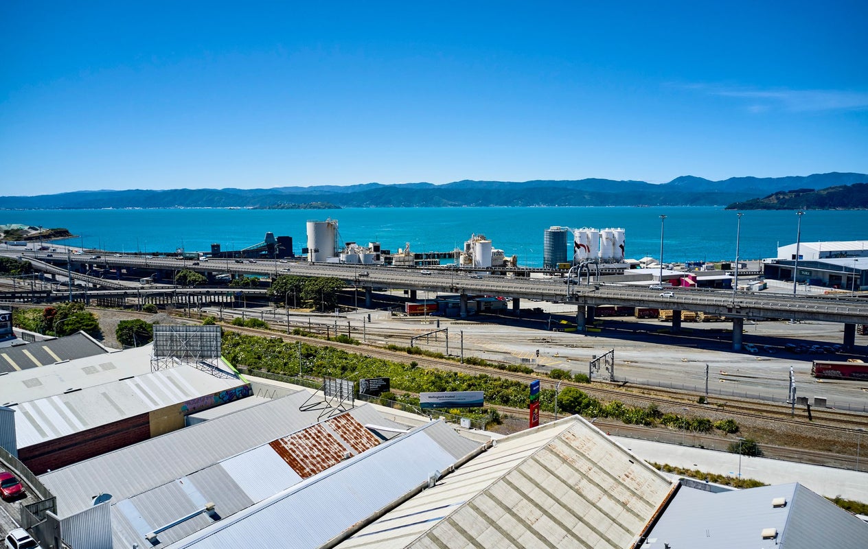 5 Sar Street, Wadestown, Wellington - Carousel 2