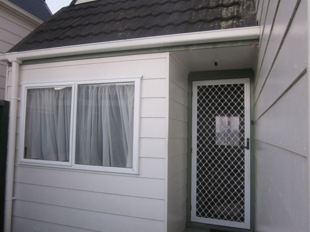 93B Halsey Drive, Lynfield, Auckland - Carousel 2