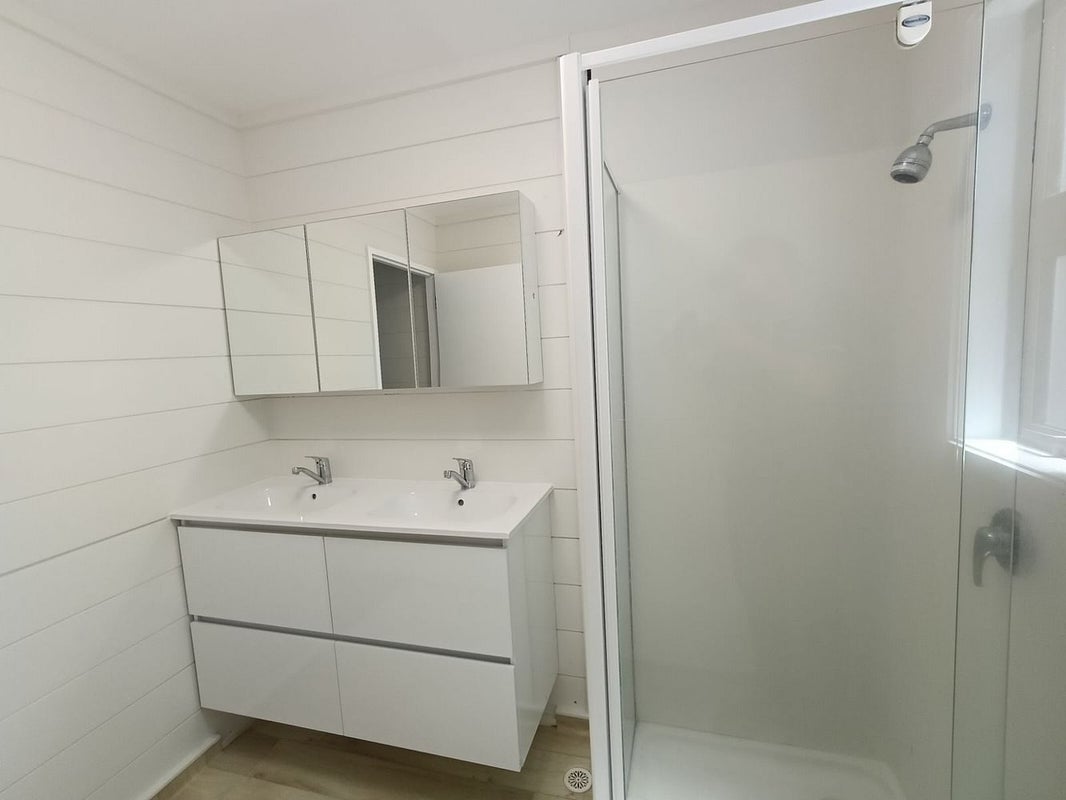 17/19 Drummond St, Mount Cook, Wellington - Carousel 2