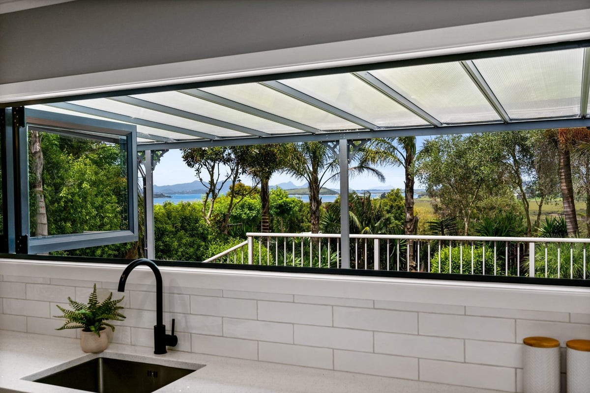 429 State Highway 1, Whangarei - Carousel 2