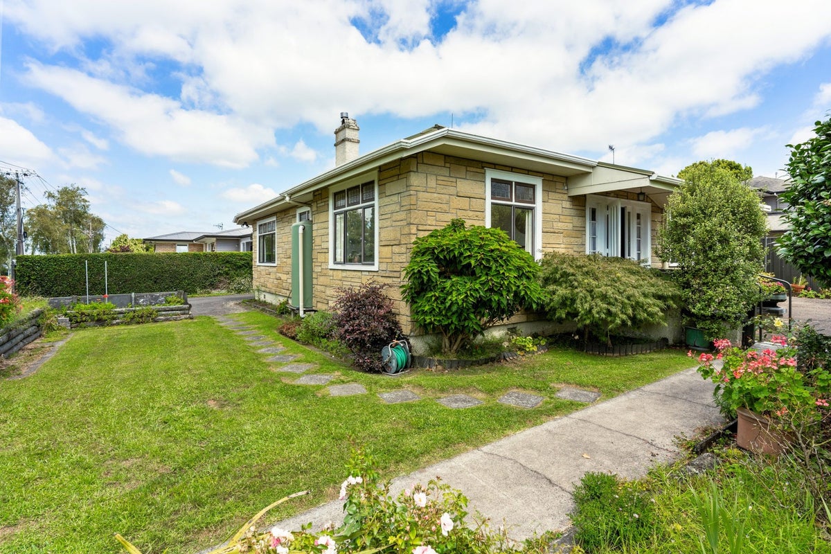 139 Edgecumbe Road, Tauranga South, Tauranga - Carousel 2