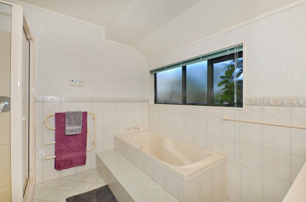 8 Timandra Place, Kamo, Whangarei - Carousel 10