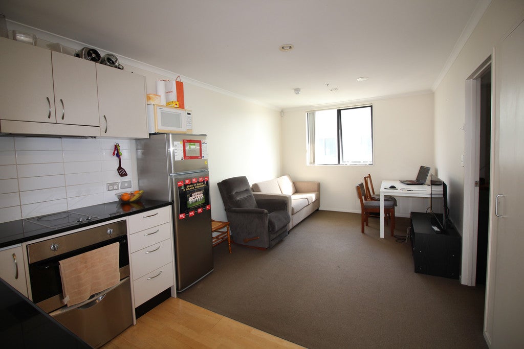 703/176 Broadway, Newmarket, Auckland - Carousel 1