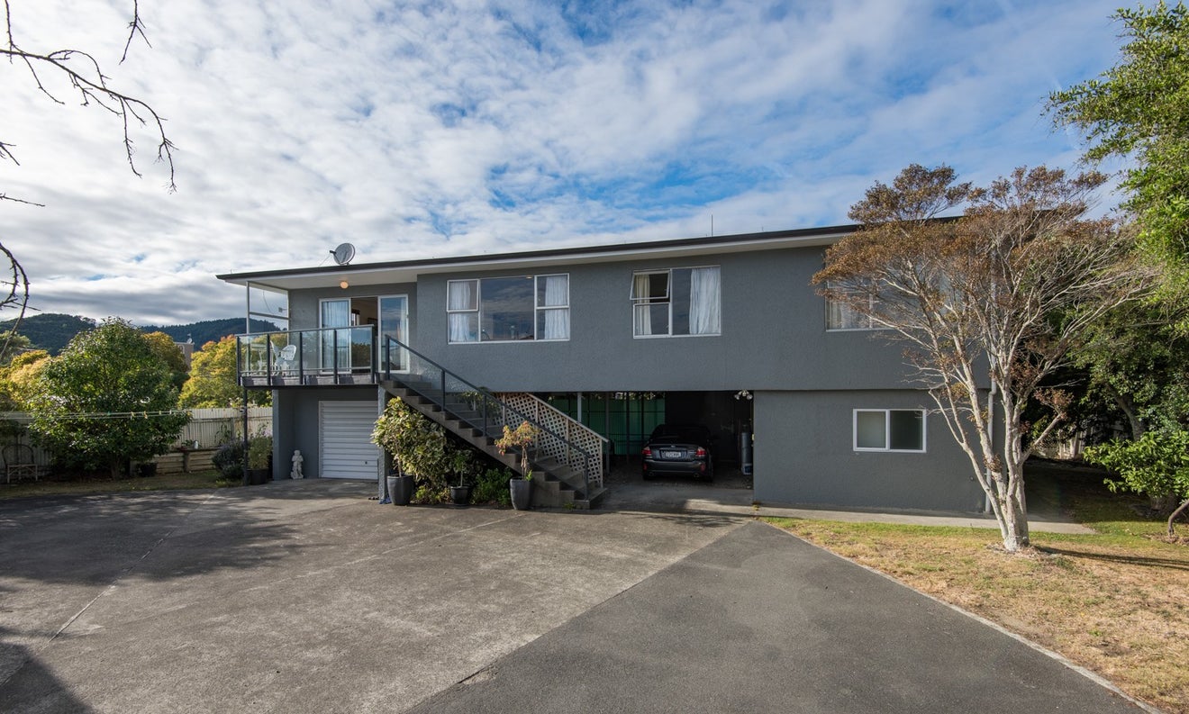 2A Grove Street, The Wood, Nelson - Carousel 2