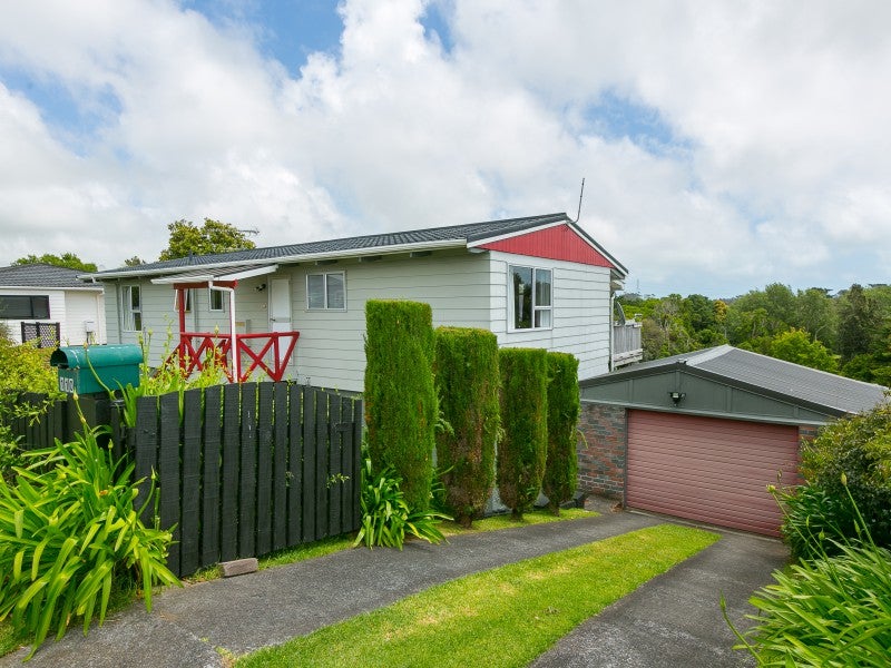 110 Barrett Road, Whalers Gate, New Plymouth - Carousel 2
