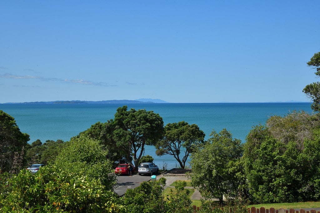 4 Lea Place, Stanmore Bay, Whangaparaoa - Carousel 1