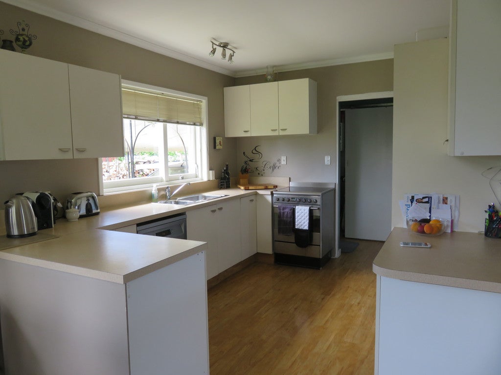 2 North Terrace, Temuka - Carousel 2