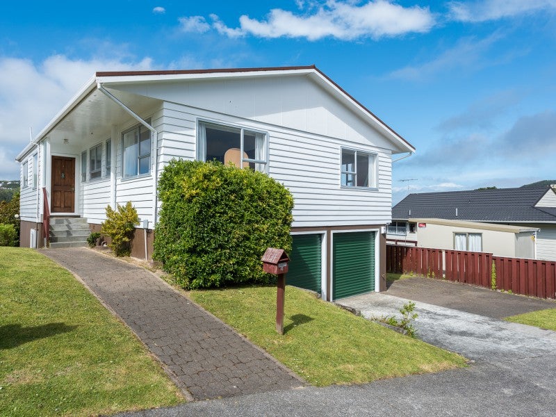 4 Epping Grove, Karori, Wellington - Carousel 14